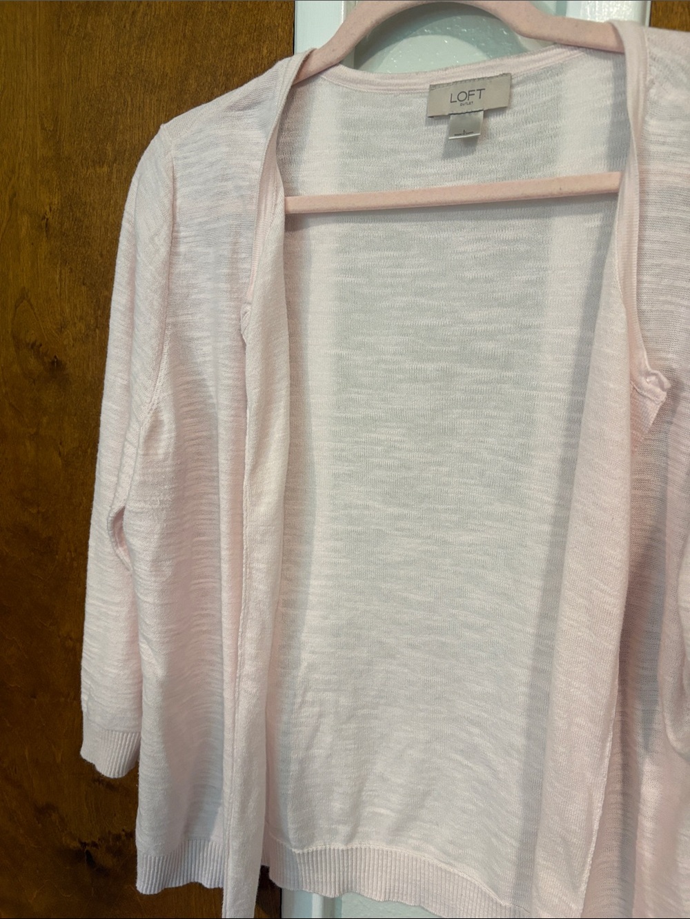 Women’s Lightweight Pink Sweater